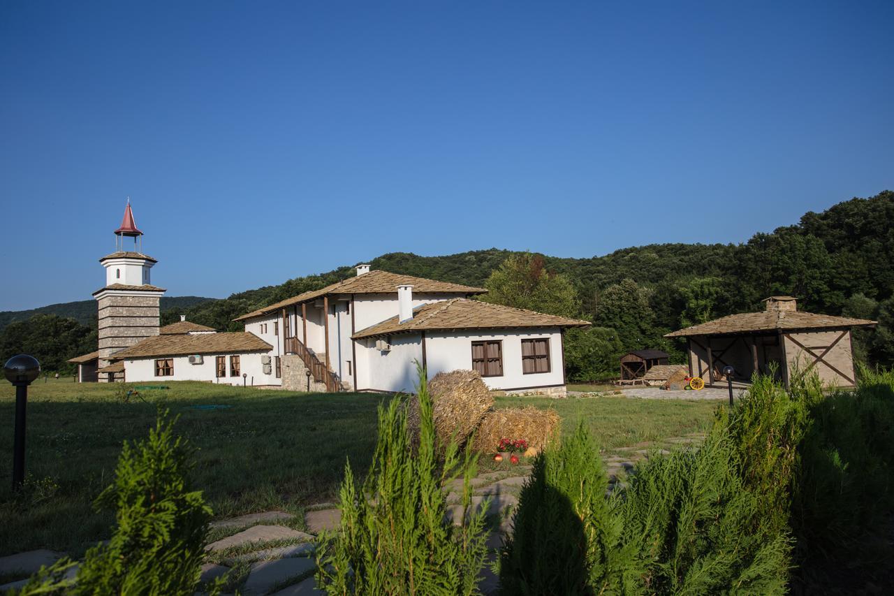 Ethnocomplex Krivini Hotel Exterior foto
